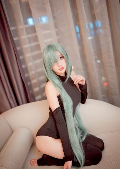 善良的女秘书的目的在线观看